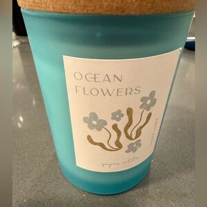 Ocean Flowers Scented Candle 8.2oz